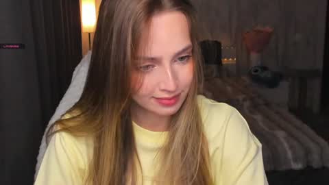 hello Im Eva online show from July 30, 3:02 pm