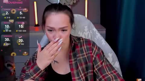 hello Im Eva online show from January 14, 10:23 am