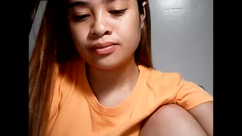 Leen online show from March 2, 11:31 pm