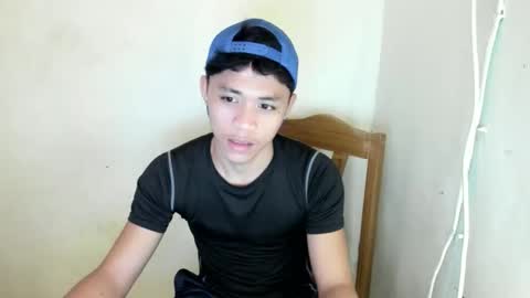 hottie_migs online show from May 19, 8:49 pm