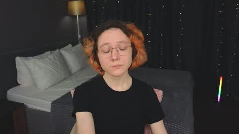 Kori online show from April 25, 6:04 am