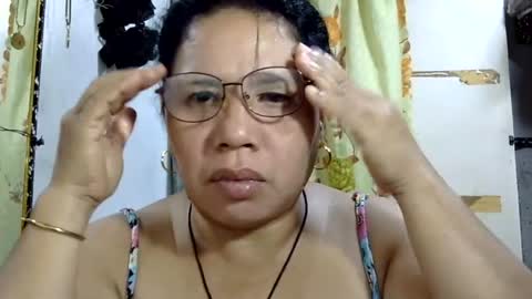 hottycrissy4u online show from July 29, 5:07 am
