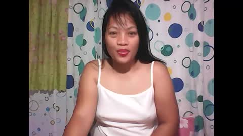 hottyelle1 online show from March 10, 1:37 pm