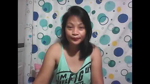 hottyelle1 online show from April 10, 6:23 pm