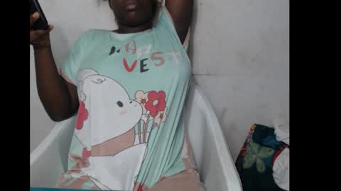 hottylissa1 online show from December 14, 9:32 pm