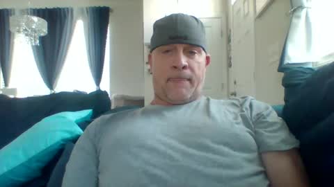 Snapshot of hotyummycock69 chatting on October 4, 1:42 pm hotyummycock69 online show from October 4, 1:42 pm