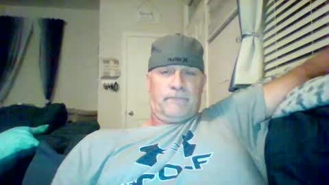 Snapshot of hotyummycock69 chatting on October 3, 4:10 am hotyummycock69 online show from October 3, 4:10 am