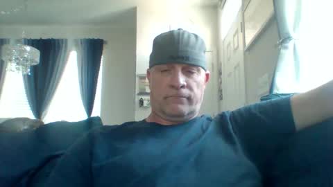 Snapshot of hotyummycock69 chatting on October 25, 3:23 pm hotyummycock69 online show from October 25, 3:23 pm