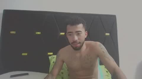 houwardtt online show from March 26, 6:40 am