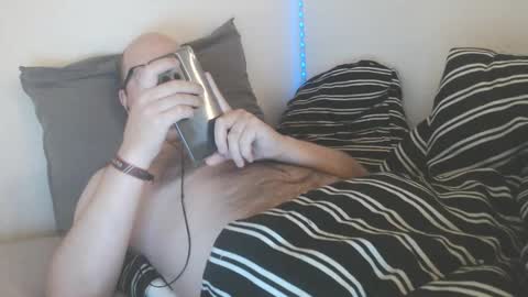 Snapshot of hoyboydkk chatting on October 26, 1:23 pm Christian online show from October 26, 1:23 pm