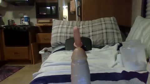 hoytme online show from December 12, 10:56 am