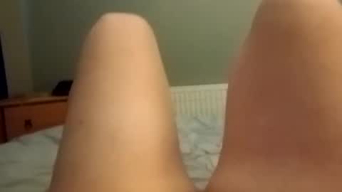 hrnybbwgurrll1993 online show from March 11, 5:16 pm