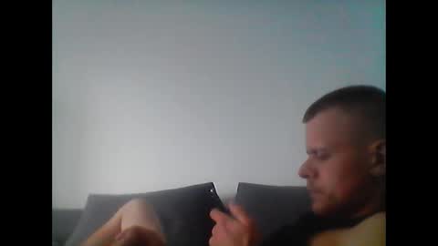 hubikush22 online show from December 5, 9:41 am