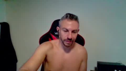 huge__cumshot online show from September 30, 2:49 pm