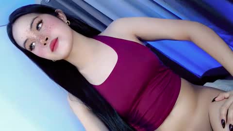 Yhanie online show from March 28, 9:00 am