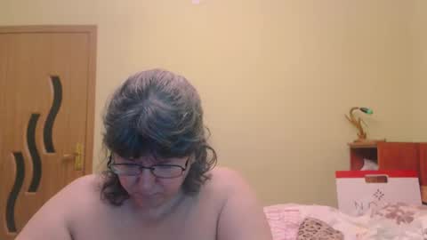 HugeTitsXXX online show from December 30, 3:25 am