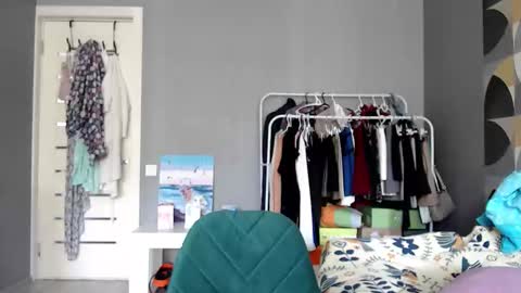 Snapshot of hugetittiesgerda chatting on March 1, 10:55 am Gerda online show from March 1, 10:55 am