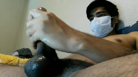 hulkyking1812000 online show from June 26, 2:44 pm