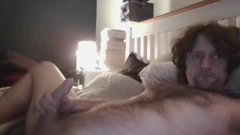 humdinger5775 online show from March 7, 11:38 pm