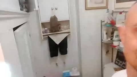 hung4u6969420 online show from December 1, 2:37 pm