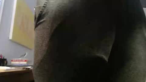 Snapshot of hung_hot_fit10 chatting on October 13, 1:13 pm Big uncut cock dripping online show from October 13, 1:13 pm