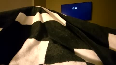 hungandhungover69 online show from January 17, 5:50 am