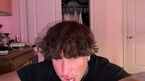 hungkingg22 online show from January 15, 5:55 pm