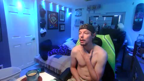 hungtxcock92 online show from September 13, 1:46 pm