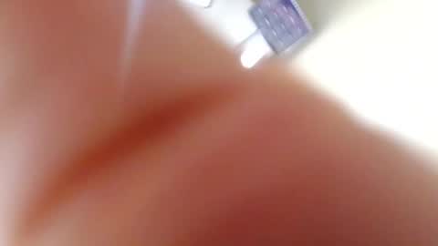 leo online show from December 20, 5:40 pm