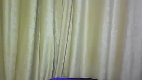 hunsweetpie online show from September 13, 3:53 am