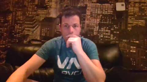 Snapshot of hurley7890 chatting on January 26, 3:06 am hurley7890 online show from January 26, 3:06 am