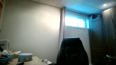 hurley7890 online show from February 10, 2:31 pm