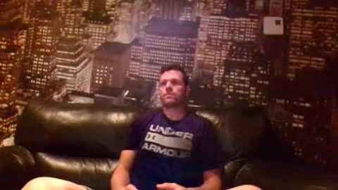 Snapshot of hurley7890 chatting on September 22, 1:21 am hurley7890 online show from September 22, 1:21 am