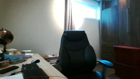 Snapshot of hurley7890 chatting on February 26, 5:00 pm hurley7890 online show from February 26, 5:00 pm