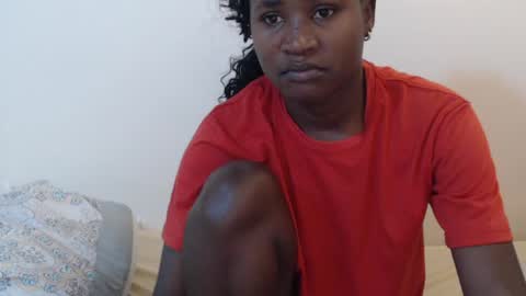 hyacinth_b online show from June 21, 8:37 pm