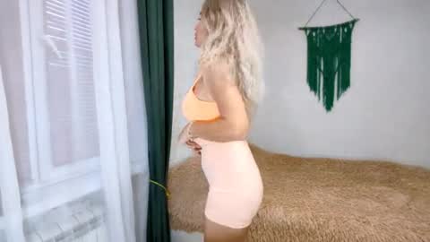 Alice online show from November 27, 1:19 pm