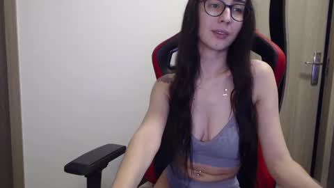 Emma Ava online show from February 26, 7:55 am