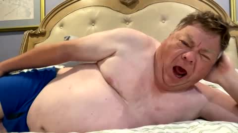 hypnotizing4u online show from September 26, 12:13 pm