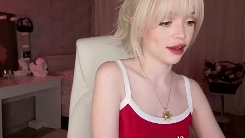 Joselle online show from February 7, 9:51 pm