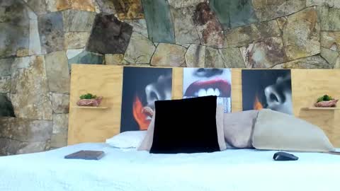 The Dolls online show from March 4, 3:00 am