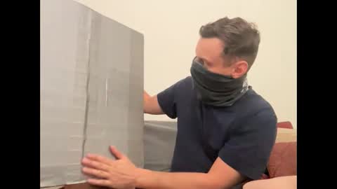 i o ro online show from October 3, 7:16 am