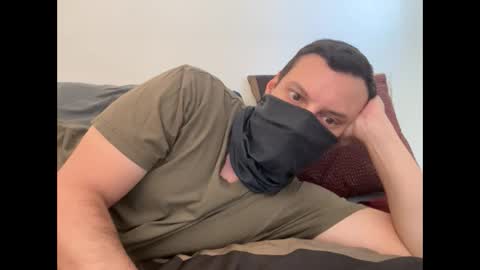 i o ro online show from September 23, 10:27 pm