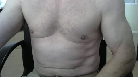 i_was_a_shy_dad online show from March 3, 10:28 pm