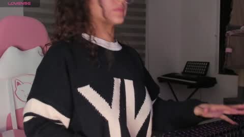 On instagram Imm  NikkiHelp me reach 100 likes online show from January 9, 8:13 am