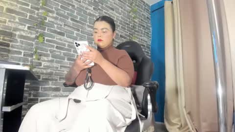 Snapshot of iam_samy chatting on October 2, 11:31 am Samy   online show from October 2, 11:31 am