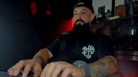 Snapshot of iamalexander_ chatting on October 8, 5:52 pm Lex online show from October 8, 5:52 pm