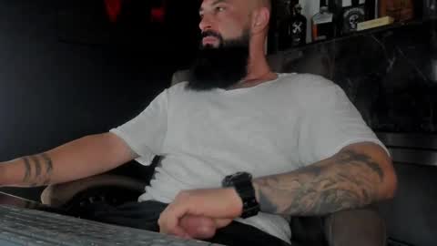 Snapshot of iamalexander_ chatting on October 2, 4:00 am Lex online show from October 2, 4:00 am