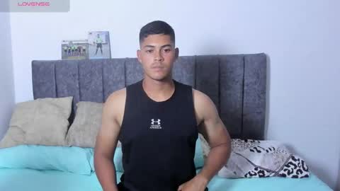 Dylan  independent model  online show from December 4, 9:03 pm