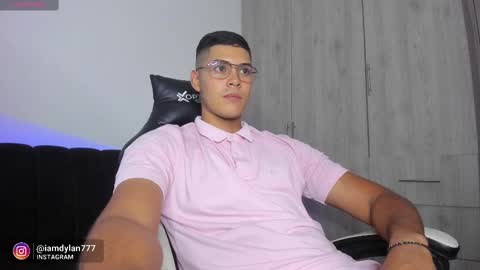 Dylan  independent model  online show from February 12, 4:54 am