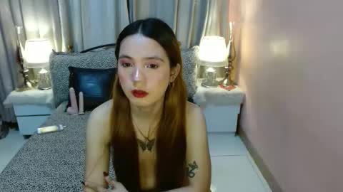 Xayah jones online show from March 17, 5:45 am